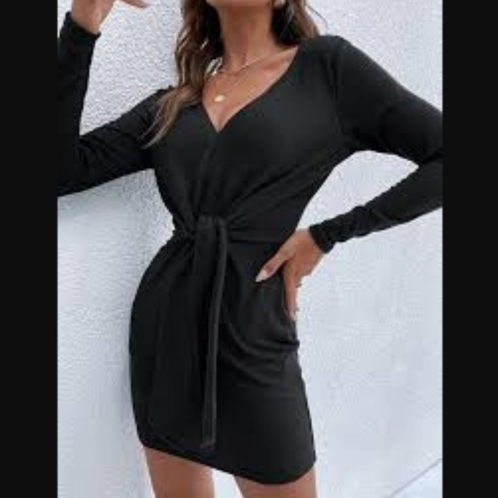 Jessica Simpson black tie front knit dress sz8